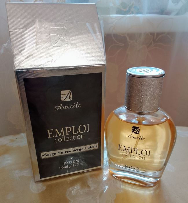 Armelle Serge Lutens  Nude  Neglige lab