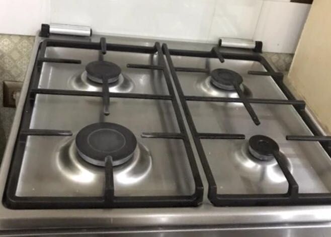 Варочная поверхность,, 4мя конфорками