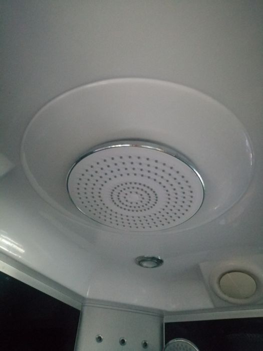 Продам потолочную лейку