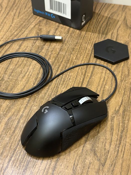 Logitech G502 HERO геймърска мишка – добро състояние