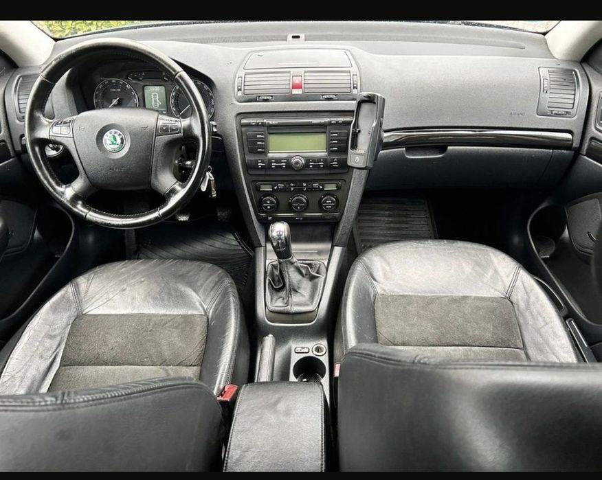 Planșa bord cu airbag pasager Octavia 2