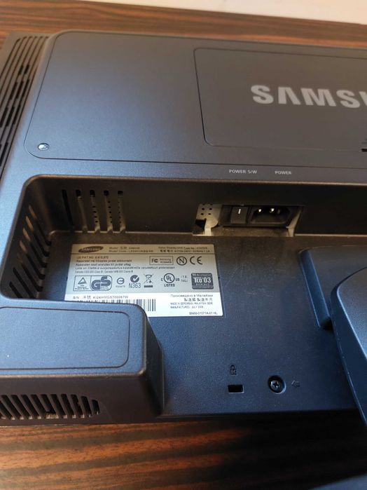 Монитор Samsung SyncMaster 2494HS