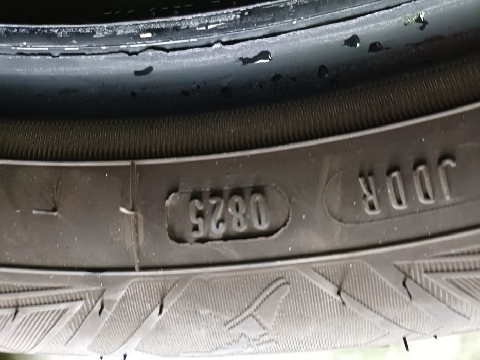 Гуми 195/55/16 Гудиар