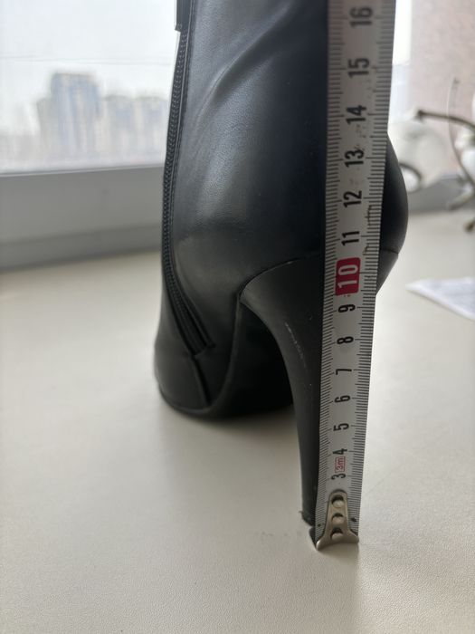 Кожаные ботильоны