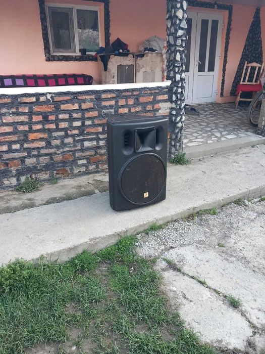 Boxa cu difuzor 18sound 15W700