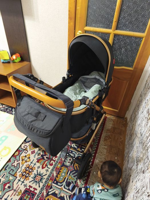 Коляска детская в отличном состоянии