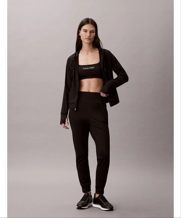 Костюм из эластана Calvin Klein