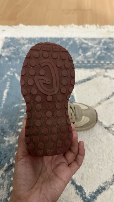 Продам детская кроссовка унисекс