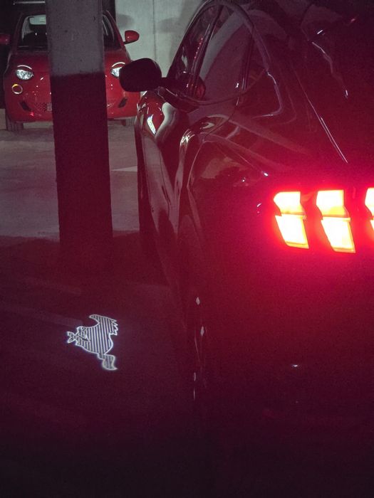 FORD Mustang Mach-E 2021 — imagine 4