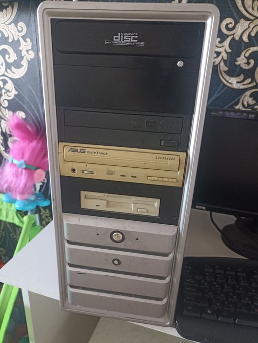 Продам компьютер