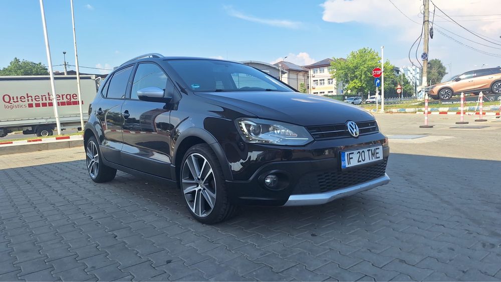 VOLKSWAGEN Polo 2012 — imagine 2