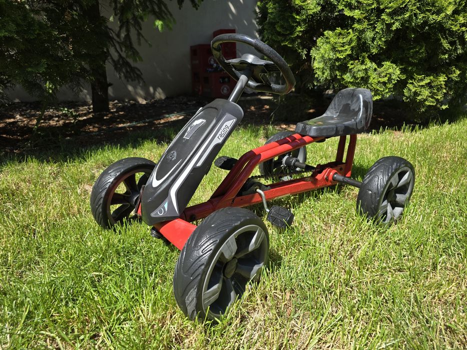 Cart / kart Playtive cu pedale pentru copii