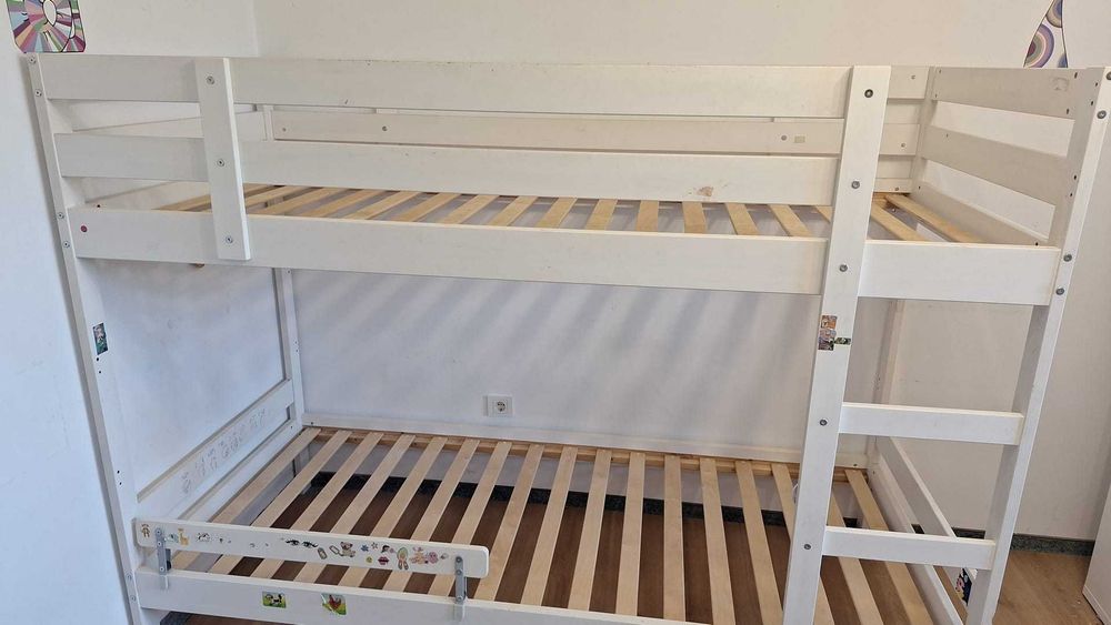 Pat  Mydal ikea suprapus copii