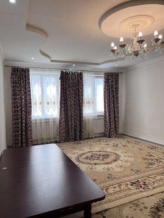 Частный большой дом