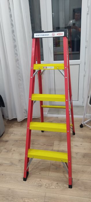 Продам стремянку