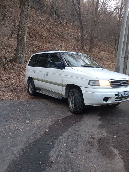 Продам Мазда мпв