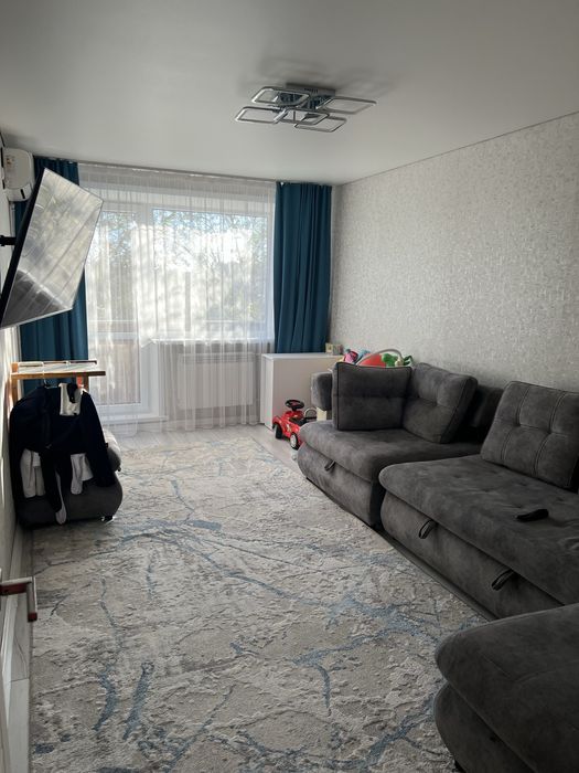 Продам квартиру 11а мкр