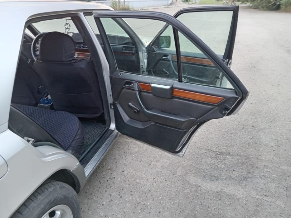 Mercedes benz e class