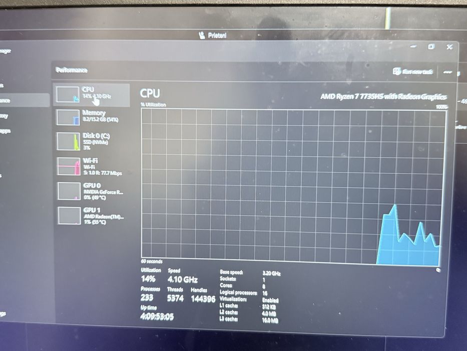 Vând Laptop Gaming Lenovo LOQ | Ryzen 7 7735HS | RTX 4050 | 144Hz + Full Se