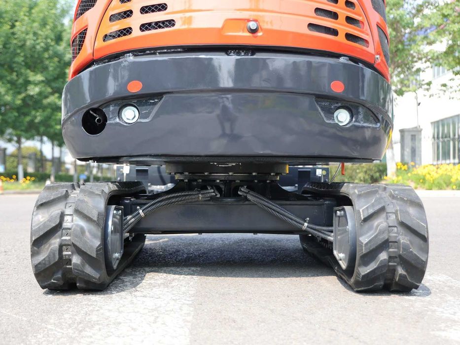 Miniexcavator Kubota 2.5 tone nou cu garantie