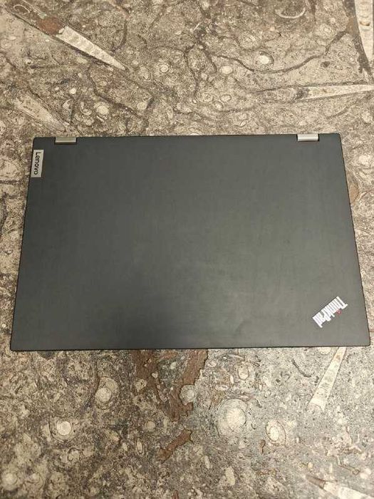 Lenovo ThinkPad P-15 - gen. 2 - работна станция - с 2 зарядни