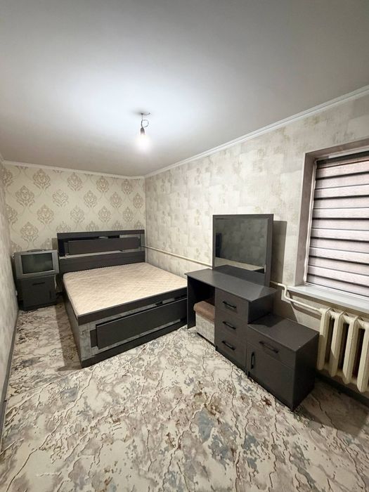 Яшнобод  Дустлик метроси якинида жойлашган 2 хонали квартира