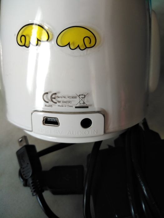 Мини тонколона във формата на андроид / зареждаща се / има и зарядно