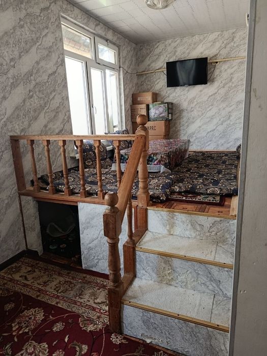 71 м², 2-комнатная на Сергели 5. С хорошим ремонтом. Балкон 2×6.