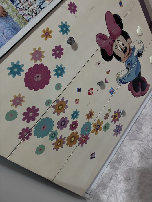 Продаю детский гарнитур для девочки