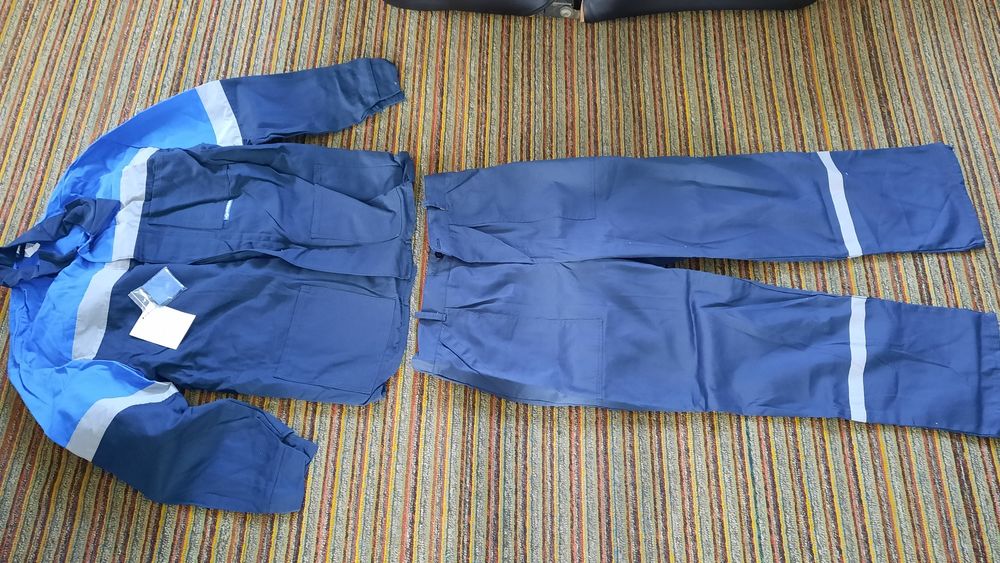 Плащ от непогоды.