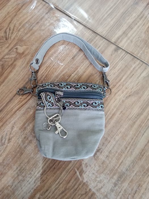 Набор сумочкек и пояс