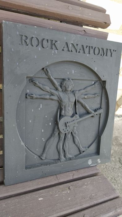 Барельеф рок материал гипс