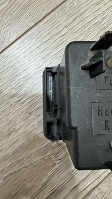 Компрессор центрального замка W210 6 сосков