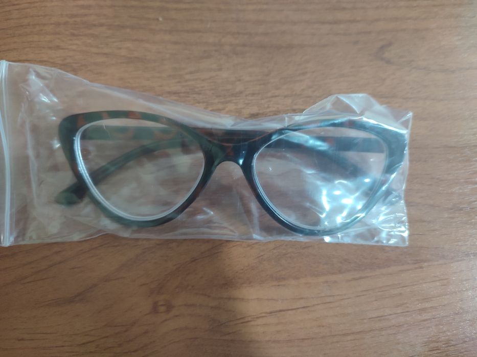 Продам очки от зрения