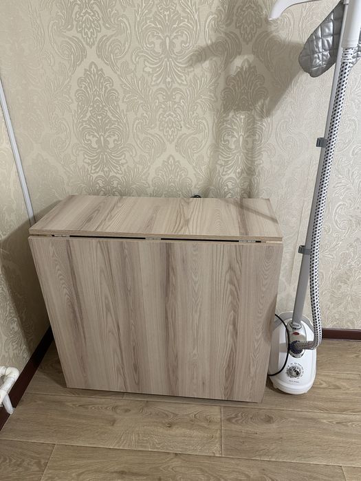 Продам стол-книжку