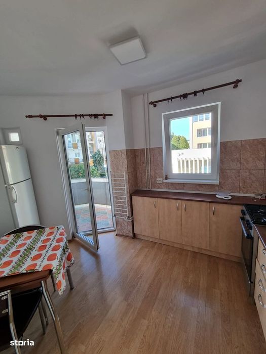 Apartament 2 camere, Grigorescu, decomandat, cu 2 balcoane