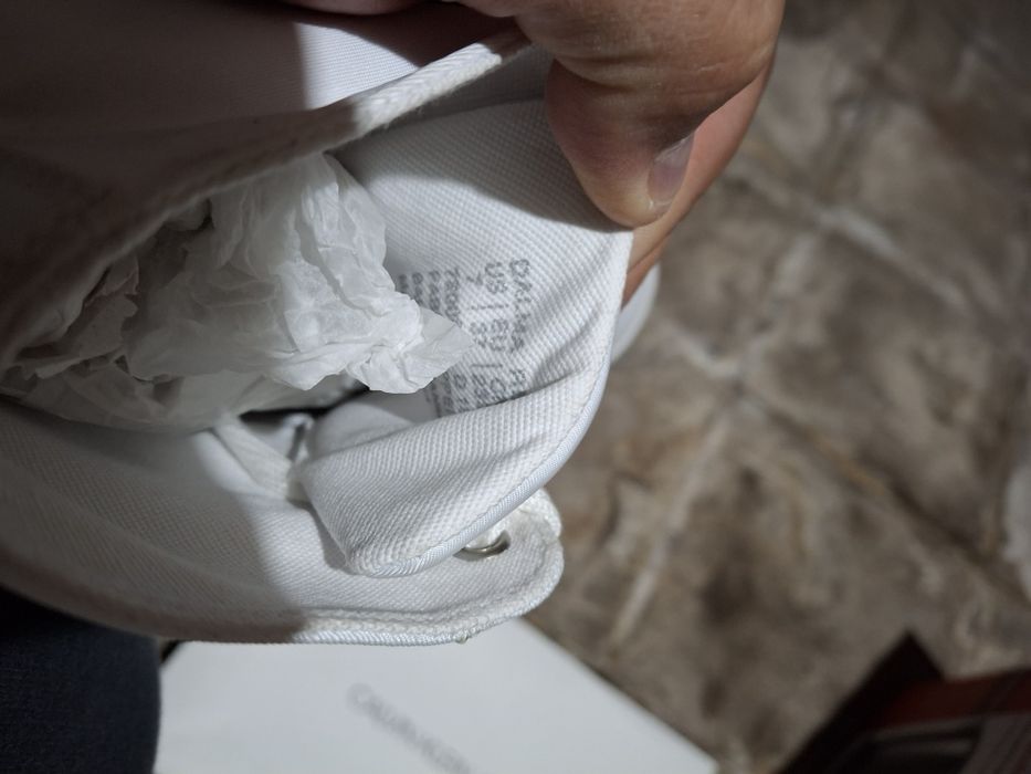 Tenesi noi Calvin Klein 37 39