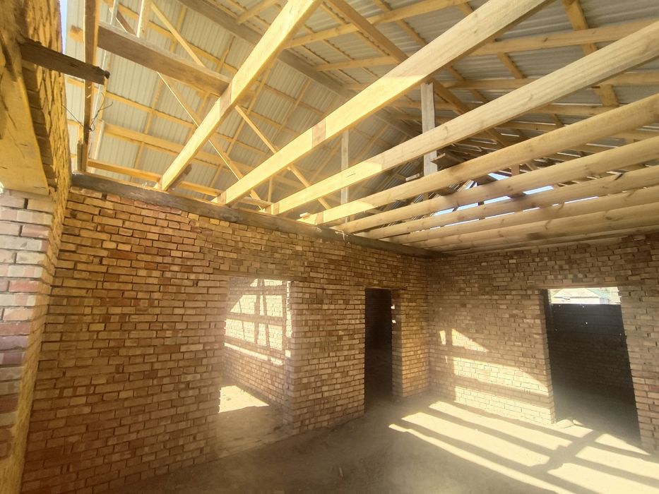 Жер үй сатылады..