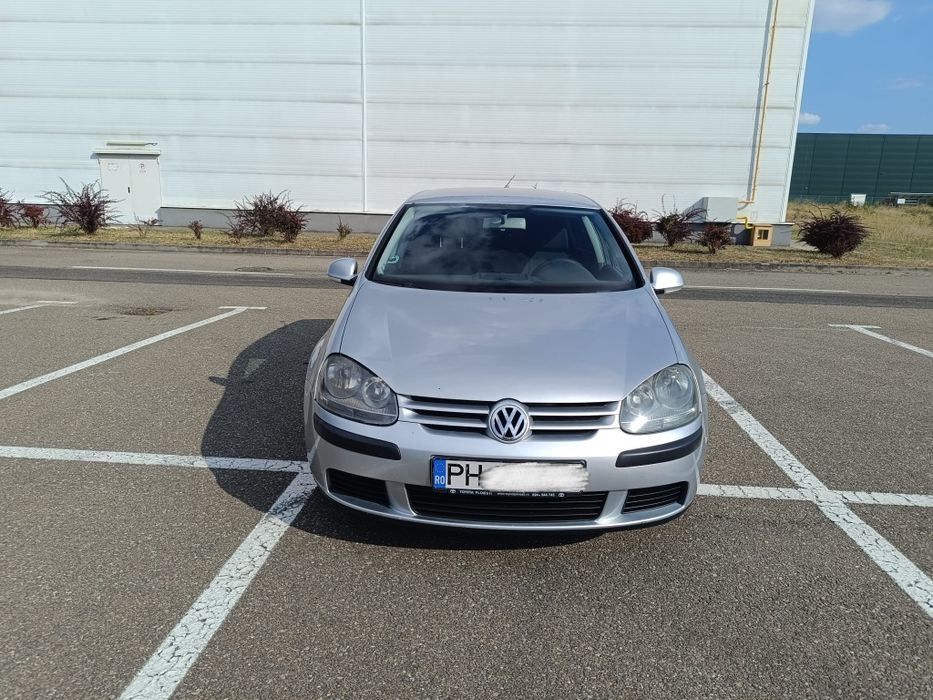 Volkswagen Golf 5 – 1.4 Benzină (2004) – Ideal Oraș / Începători