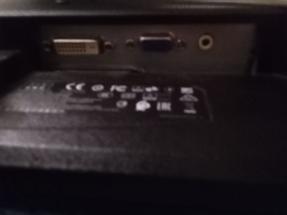 монитор 60герц без ношки