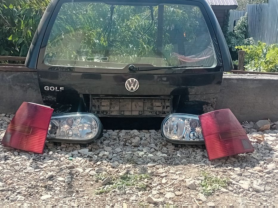 Haion golf 4  combi faruri