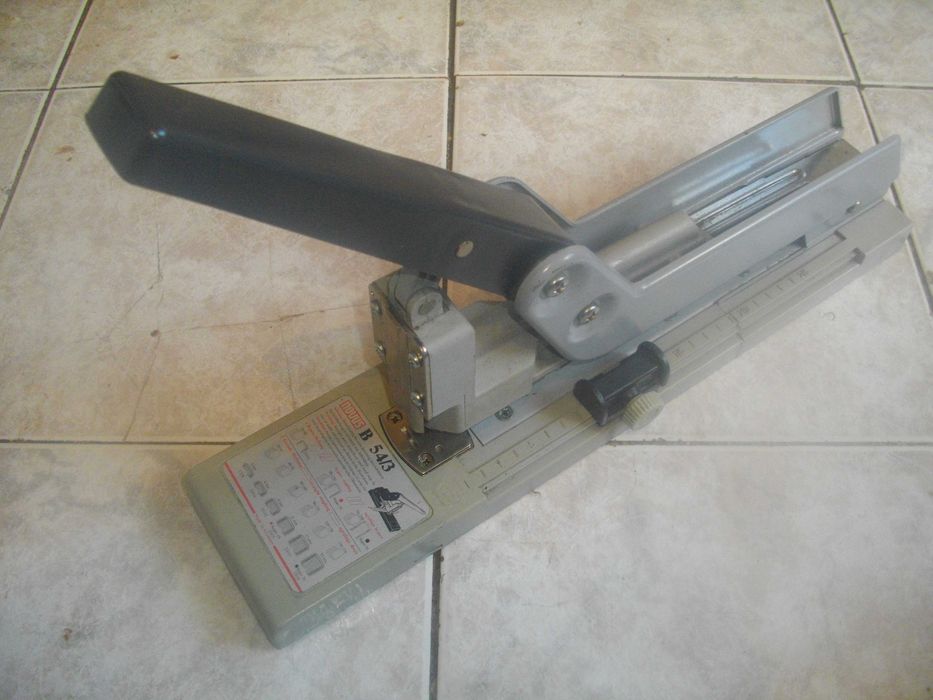 60W Електрически заточващ шмиргел точило с ъгъл наклон сухо заточване