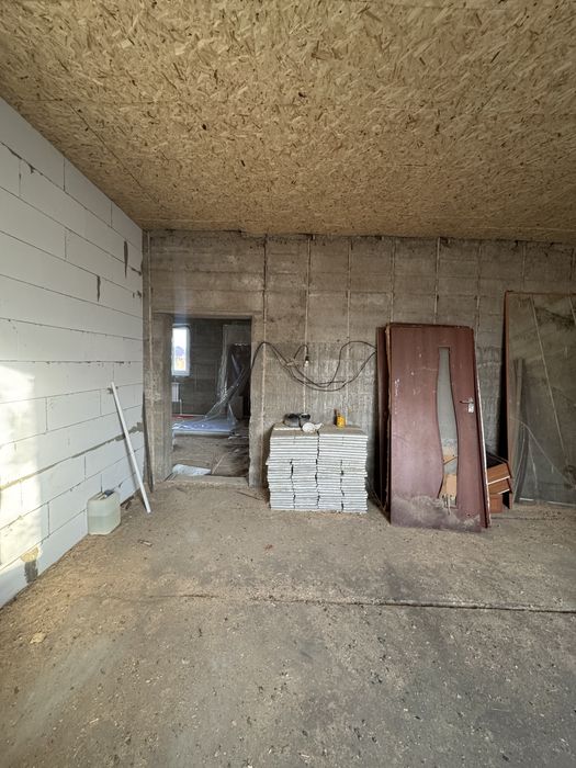 Продам недостроенный коттедж