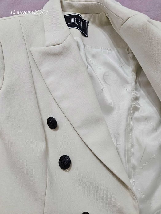 Елегантно сако ALESSA