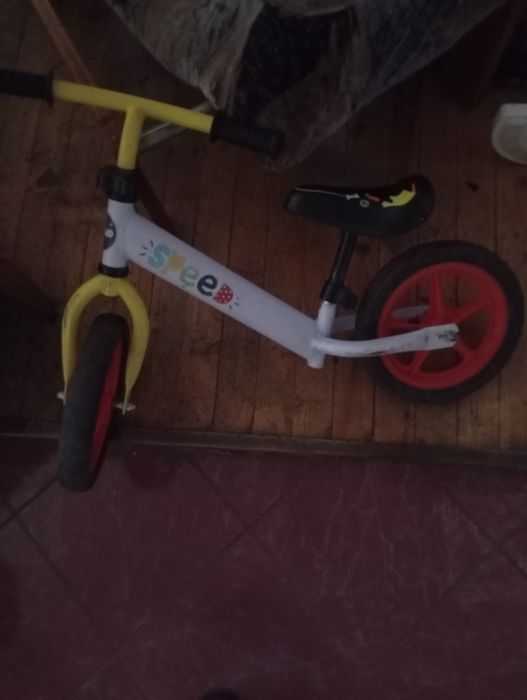 Детско колело за балансиране Chipolino