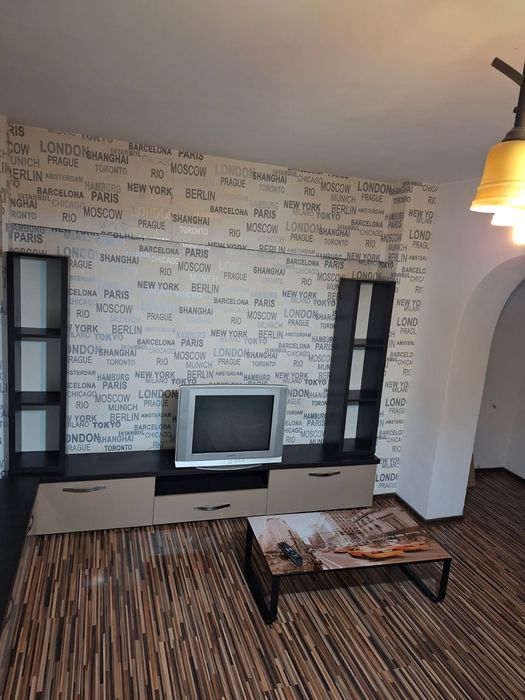 Apartament 2 camere decomandat et 2 gaz zona Calomfirescu  cu Eroii