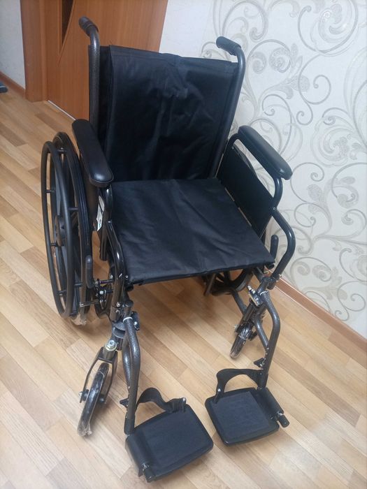 Коляска инвалидная