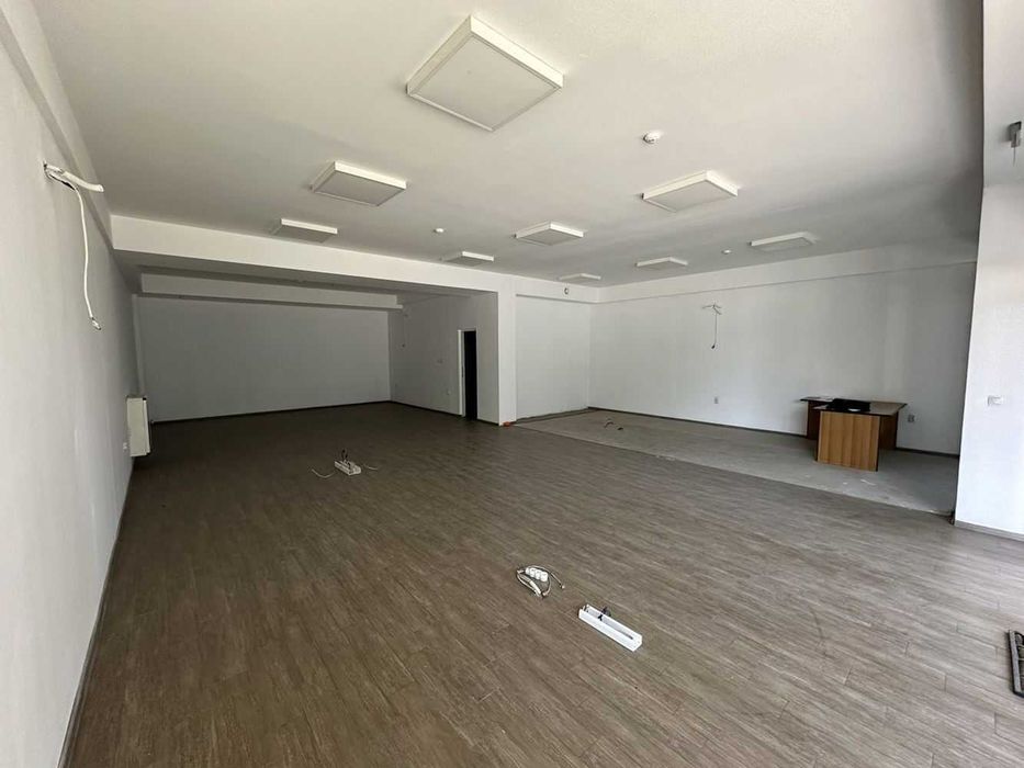 Офис в гр.Пловдив - Индустриална Зона Юг!