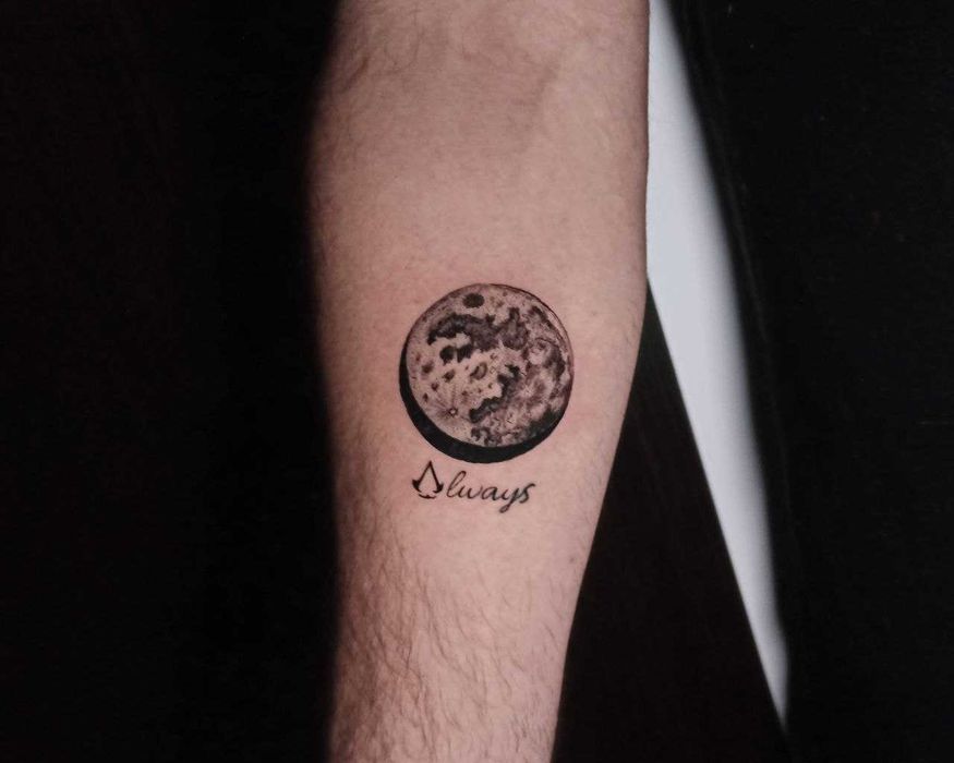 Tatuaje fete, baieti Bucuresti - Tattoo black&grey