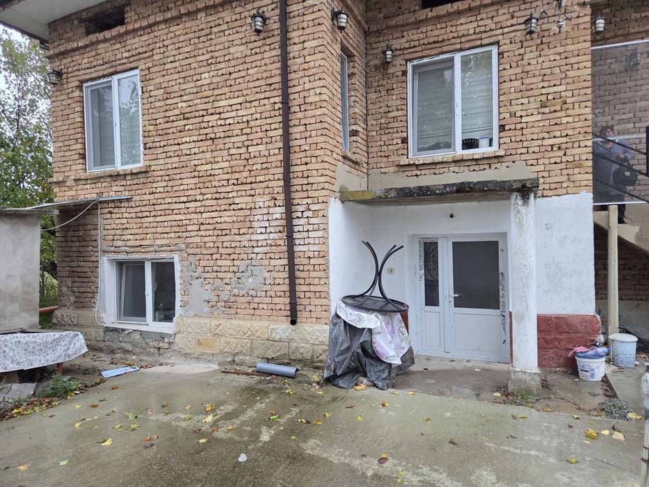 Продава се Къща в Търговище, Център - 148 кв.м за 642 €/кв.м - Снимка #3